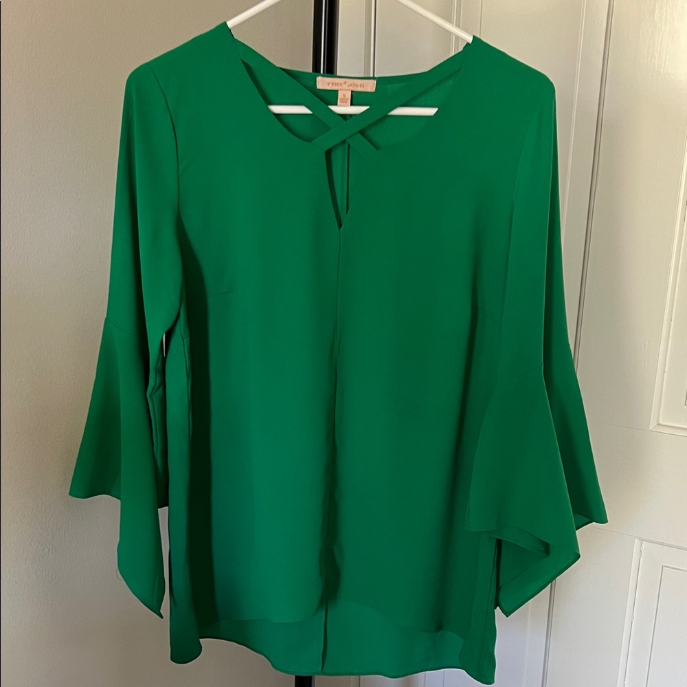 Gibson Latimer Emerald Green Crisscross Bell-Sleeve Blouse, Small